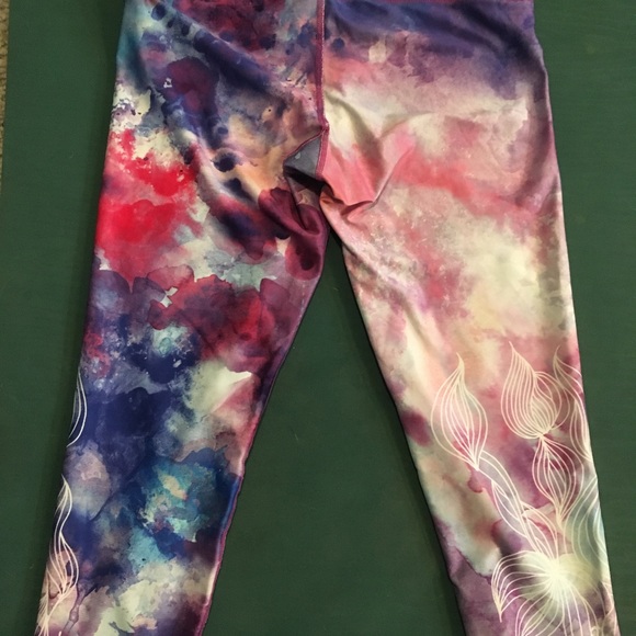 InnerFire Leggings - Picture 2 of 5